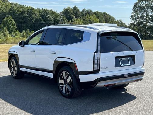 2026 Hyundai IONIQ 9 SEL