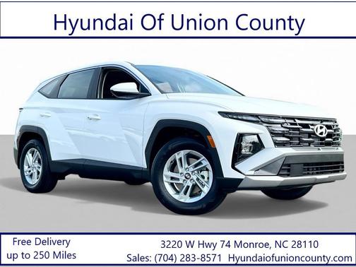 2026 Hyundai TUCSON SE
