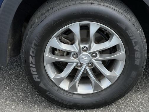 2020 Hyundai SANTA FE SE 2.4