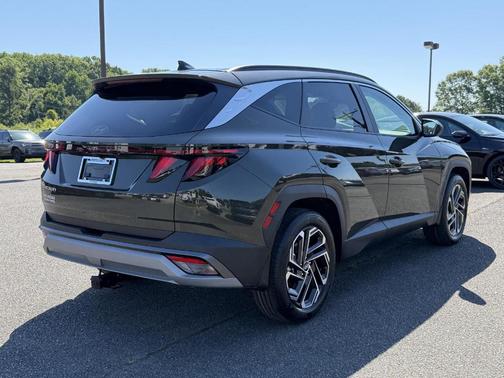 Green 2026 Hyundai TUCSON SEL