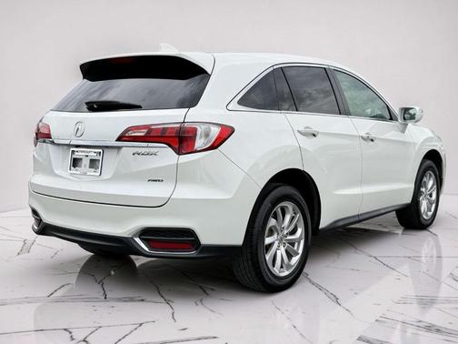 White Diamond Pearl 2016 Acura RDX