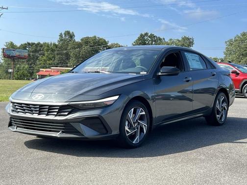 2025 Hyundai ELANTRA Sport
