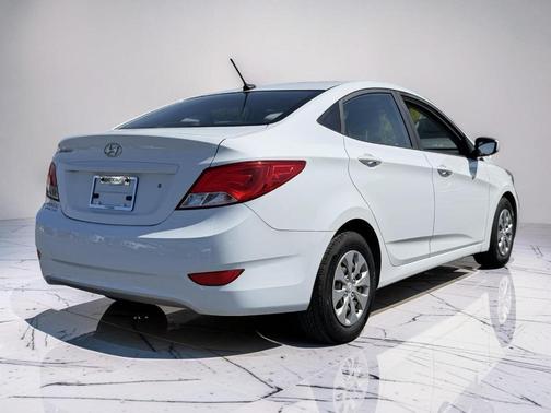 Century White 2017 Hyundai Accent SE