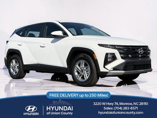 Serenity White Pearl 2026 Hyundai TUCSON SE