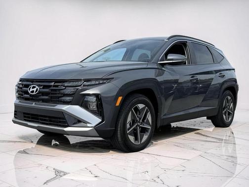 Gray 2026 Hyundai TUCSON SEL Premium
