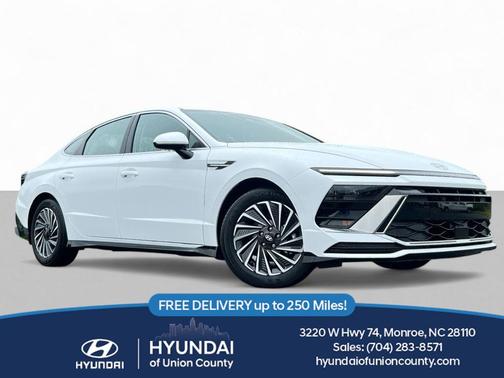 2025 Hyundai SONATA Hybrid SEL