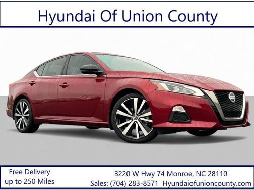 2020 Nissan Altima SR FWD
