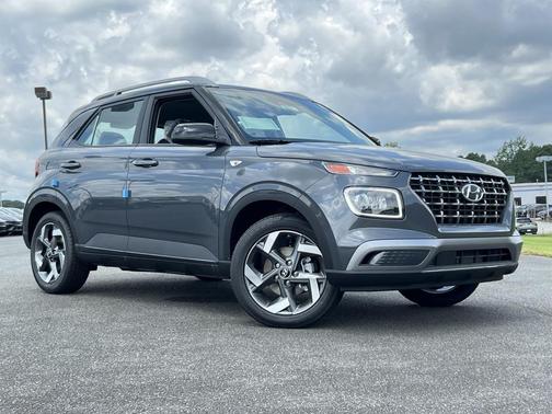 2025 Hyundai VENUE Limited