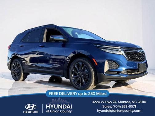 Blue Glow Metallic 2023 Chevrolet Equinox RS