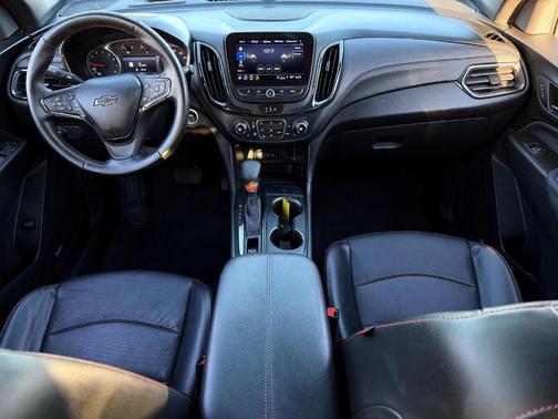 Blue Glow Metallic 2023 Chevrolet Equinox RS