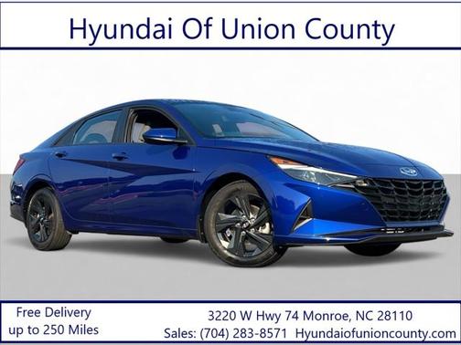2022 Hyundai ELANTRA SEL