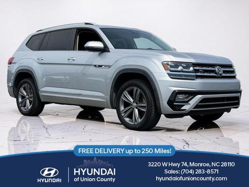 Reflex Silver Metallic 2019 Volkswagen Atlas 3.6 V6 SE R-Line