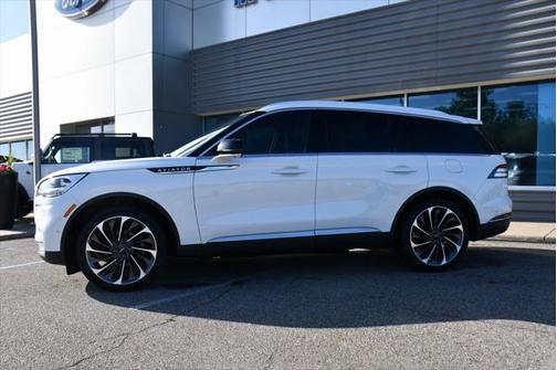 2023 Lincoln Aviator Reserve AWD