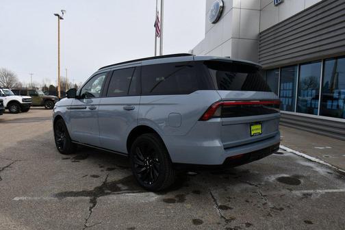 2026 Lincoln Navigator Reserve