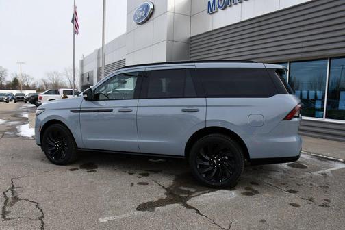 2026 Lincoln Navigator Reserve