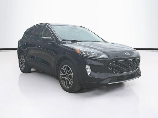 Agate Black Metallic 2020 Ford Escape SEL