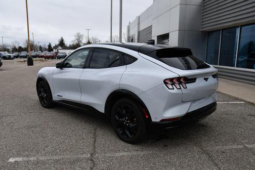 Space White Metallic 2023 Ford Mustang Mach-E Premium