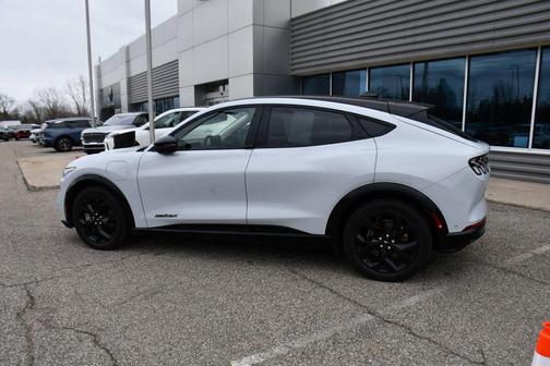 Space White Metallic 2023 Ford Mustang Mach-E Premium