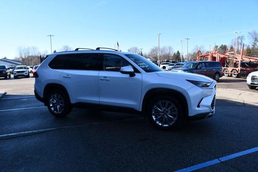 2024 Toyota Grand Highlander Platinum