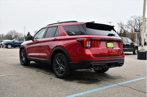 2025 Ford Explorer ST