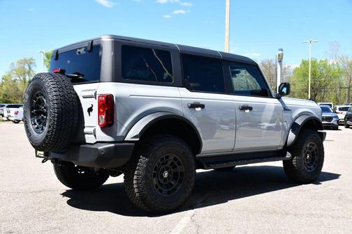 Avalanche 2026 Ford Bronco Big Bend