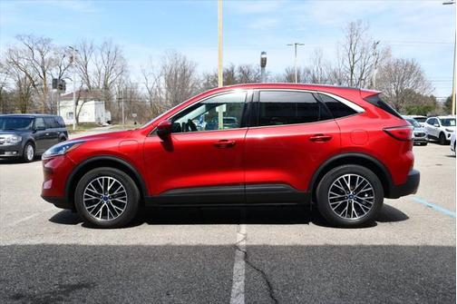 2022 Ford Escape SEL