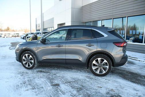 2023 Ford Escape Platinum