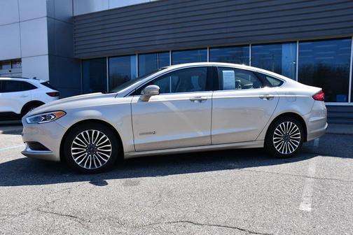 2018 Ford Fusion Hybrid SE