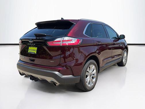 Burgundy Velvet Metallic Tinted Clearcoat 2023 Ford Edge Titanium