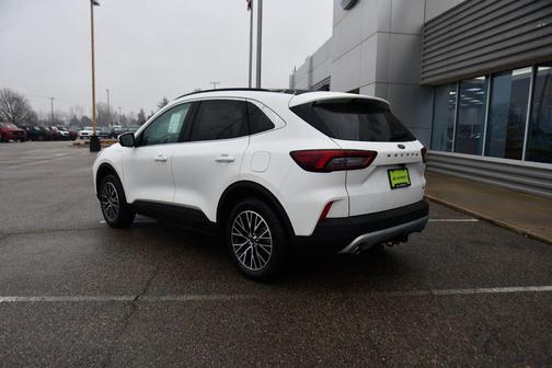 2026 Ford Escape PHEV Base
