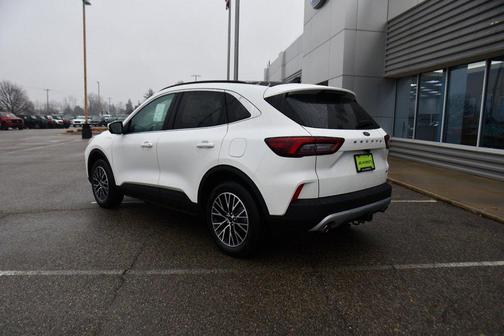2026 Ford Escape PHEV Base