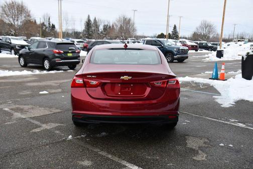 2024 Chevrolet Malibu FWD 1LT