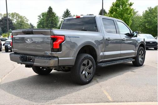 2025 Ford F-150 Lightning Flash