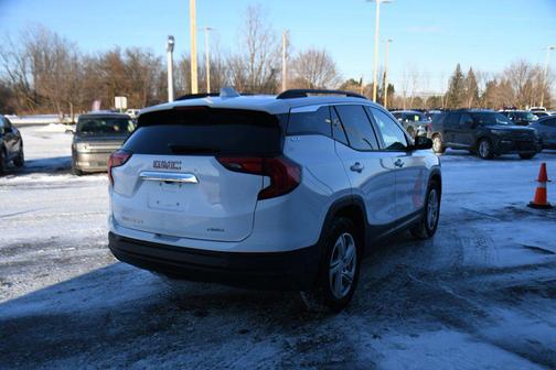 2020 GMC Terrain SLE