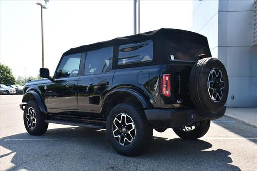 2021 Ford Bronco Outer Banks
