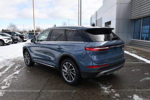 2024 Lincoln Corsair Premiere