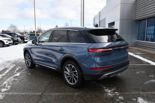 2024 Lincoln Corsair Premiere