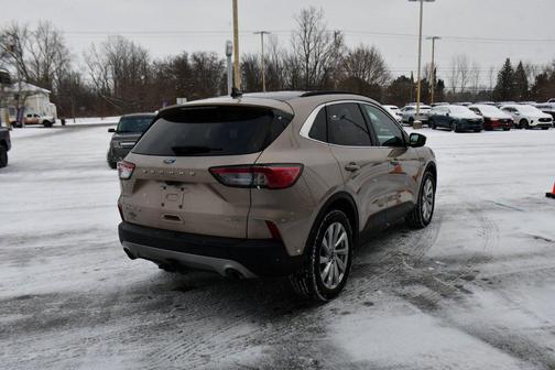 2021 Ford Escape Titanium