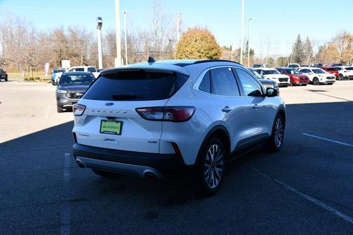 2021 Ford Escape Titanium