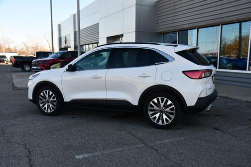 2021 Ford Escape Titanium