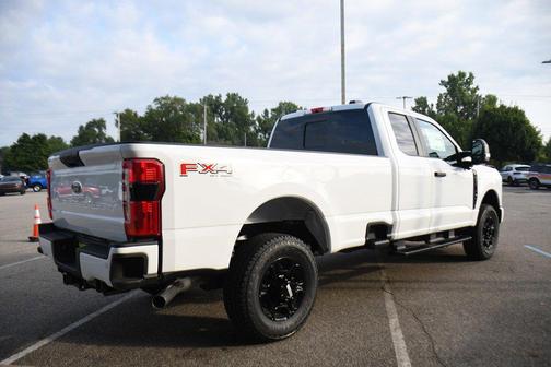 2025 Ford F-350 XL