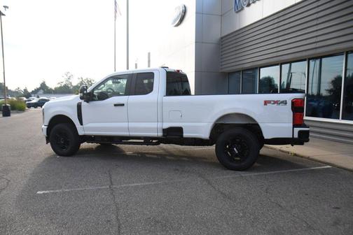 2025 Ford F-350 XL