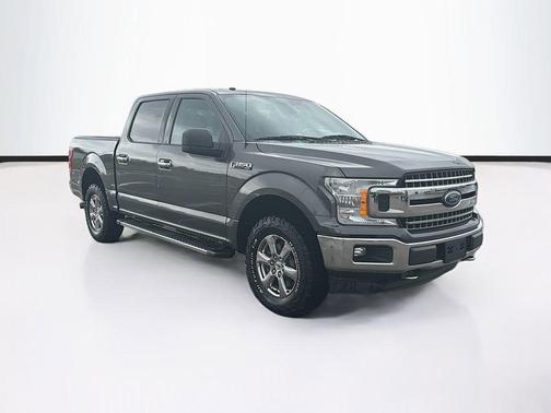Magnetic Metallic 2018 Ford F-150 XLT