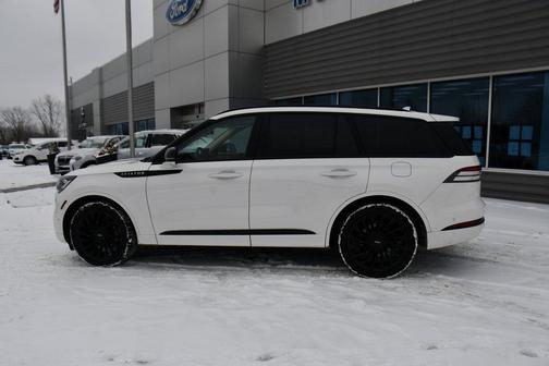 2023 Lincoln Aviator Reserve AWD