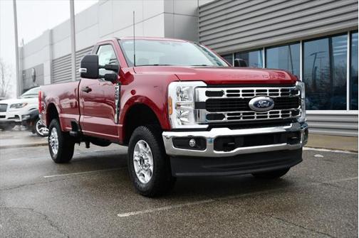2025 Ford F-250 XLT