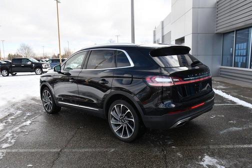 2022 Lincoln Nautilus Reserve