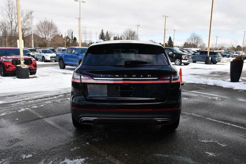 2022 Lincoln Nautilus Reserve