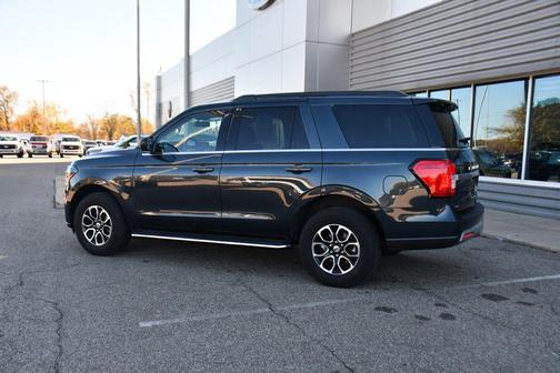 2023 Ford Expedition XLT
