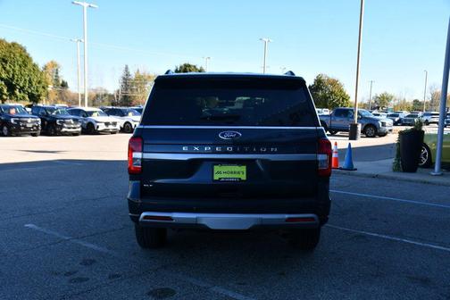 2023 Ford Expedition XLT