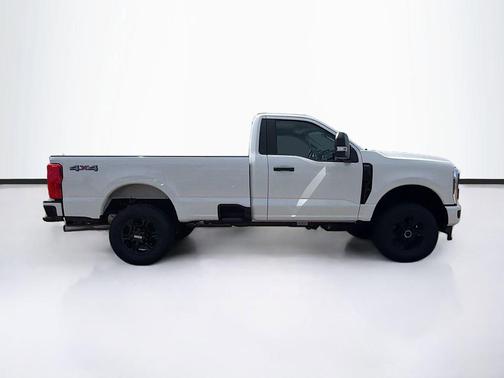 Oxford White 2026 Ford F-250 XL